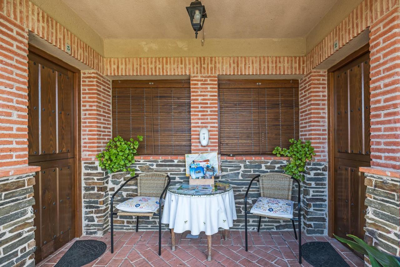 La Jara - Apartamentos Rurales Serrejon Luaran gambar