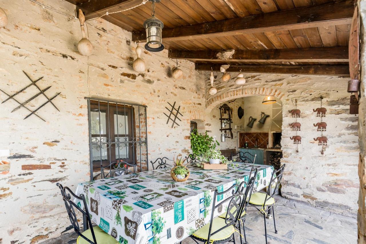 La Jara - Apartamentos Rurales Serrejon Luaran gambar